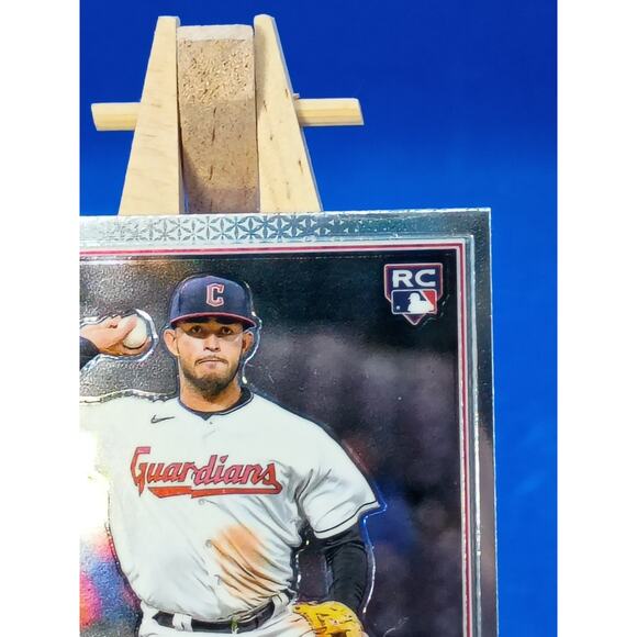 2022 Topps Chrome Update Series - Rookie Debut Gabriel Arias #USC14 (RC) - Picture 6 of 9